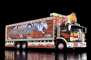 Amazon.co.jp: スカイネット 1/32 RC トラック野郎 No.07 一番星北へ